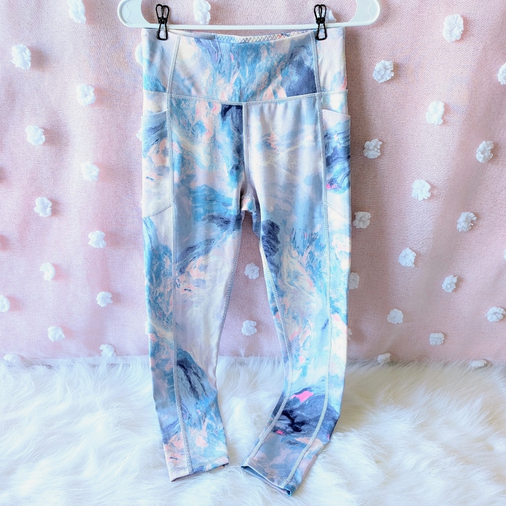 Victoria Secret, 7/8 Leggings, Size 8 Medium, Women's, Bubble Gum Marble